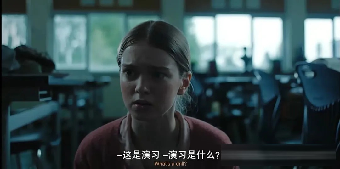 《魔女嘉莉》剧集版:家庭禁锢与校园霸凌,如何把少女逼成“怪物”