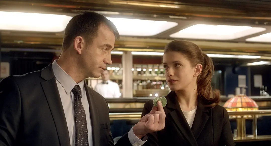 俄羅斯版蝸居愛情片《關於愛/烈愛交易》越看越上頭，結局大快人心