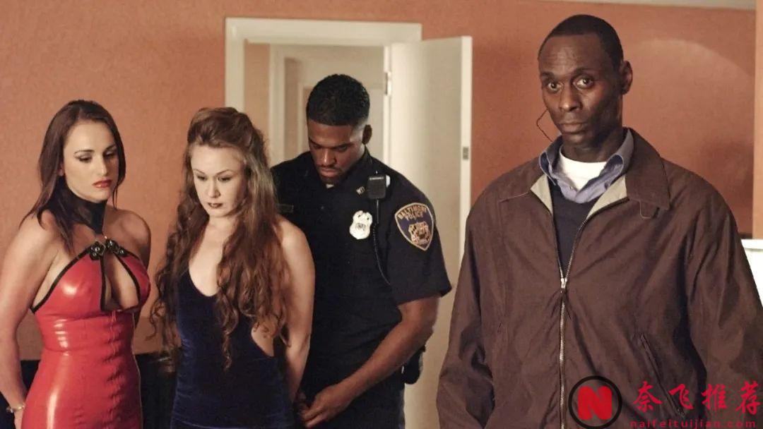 ​警匪片《火线/警网》不愧是HBO的杰作，每一季的评分都没有低于9.4，质量之高让人难以置信！