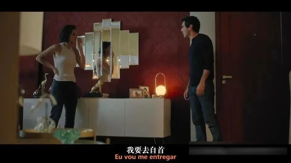 Netflix 巴西 R21 神剧《偷窥狂小姐》:8600 万小时观看背后的偷窥与反转