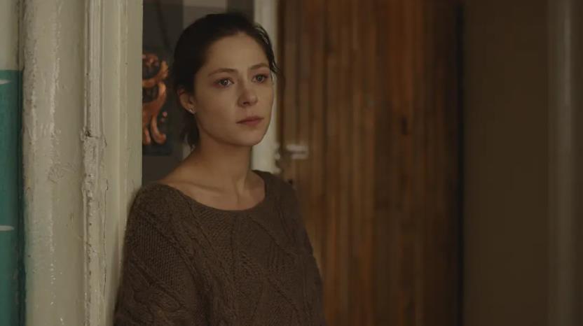 9.1高分、海報需打碼的俄劇《背叛》