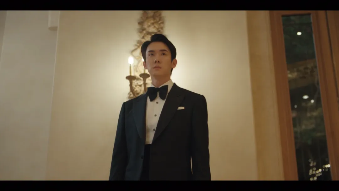 妻子绑架自己威胁丈夫？Netflix尺度狗血韩剧《现在拨打的电话》，神仙颜值不愧顶流！