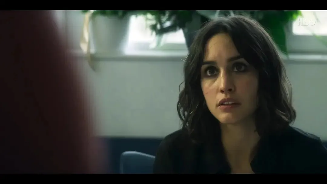 HBO出品的西班牙恐怖驚悚劇《30枚銀幣》，猶大出賣耶穌得到的30枚銀幣流落人間！