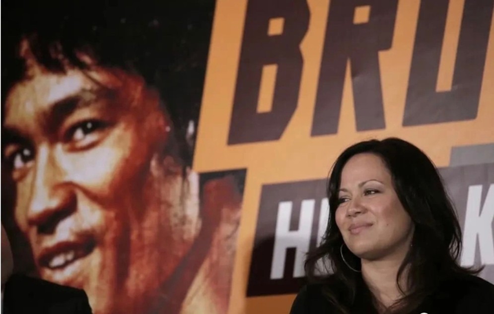 李小龍遺作改編的「戰士/龍戰士 / 唐人街戰士」真不愧為尺度炸裂動作爽片，9.2的高分實至名歸！