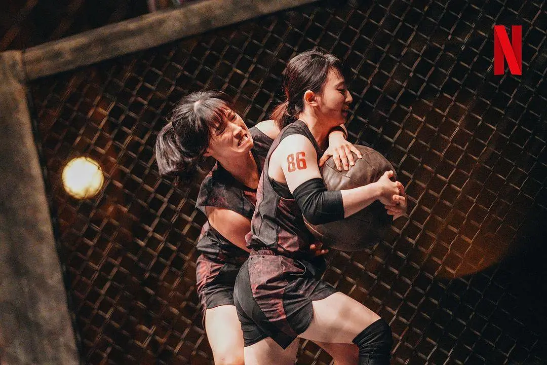 網飛又來賣肉了！《體能之巔：百人大挑戰2》太刺激了！