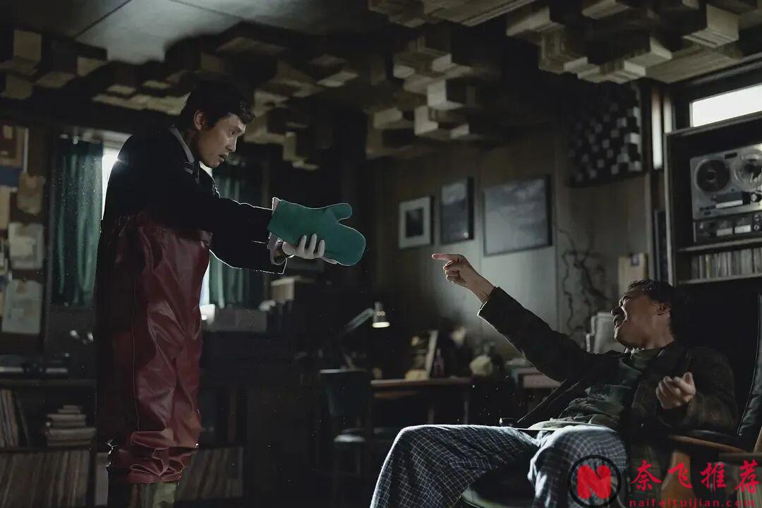 《無可奈何/選擇有罪/徵人啟弒》：當失業中產拿起屠刀，這部黑色喜劇笑完只剩冷汗