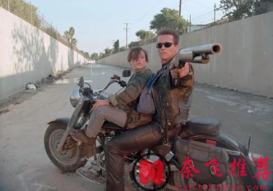 10部超燃動作片，人生必看，沒有之一。