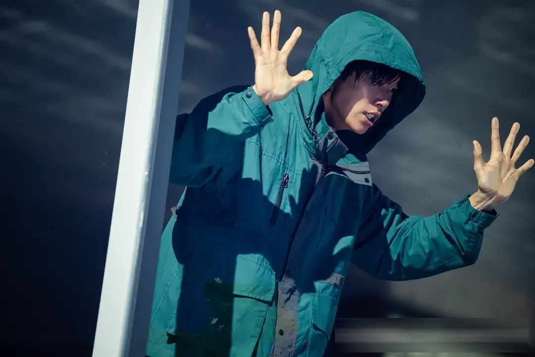 《鼠惑》:一觉醒来全世界都说你不是你,柳俊烈一人分饰两角