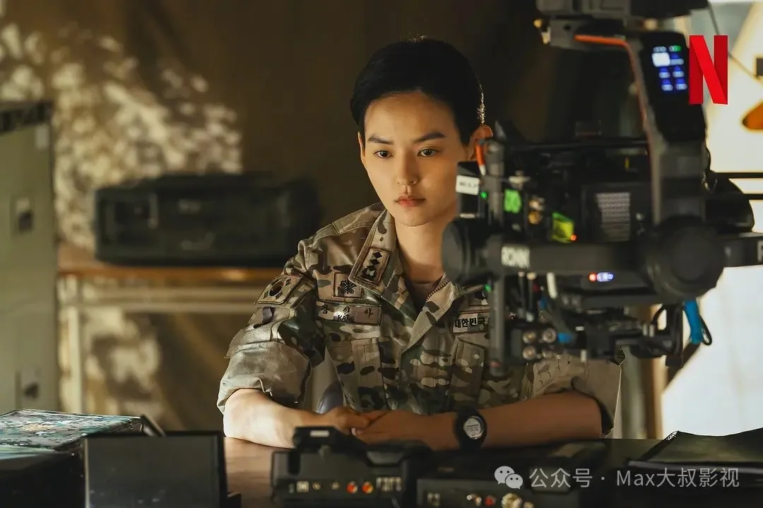 《末日愚者》Netflix科幻末日剧集 小行星300天后撞击韩国！一次放出12集！