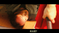 韩国拍的这部R级复仇片《姐姐/复仇血天使》，女主角手撕一众人渣的爽片，看着太过瘾了！