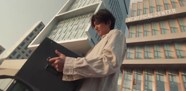 太空+財閥+愛情！2025耗資500億打造韓劇新標杆《問問星星吧》，李敏鎬孔孝真譜寫天外戀歌！