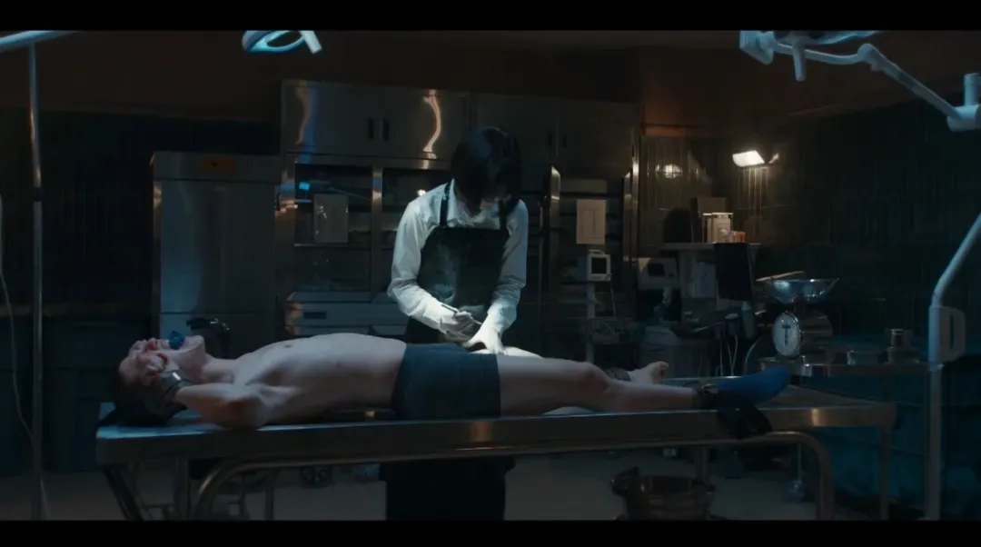 太上頭了，女神重口味尺度新劇《家族計劃》，絕對驚豔！