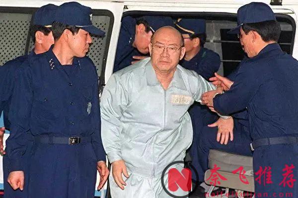 万字长文从多个角度深度解析韩国高分电影《12.12：首尔之春》