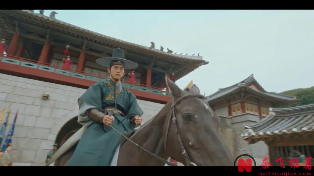 又一部奇幻韓劇《我奪走了男主的初夜》火了，宅女大學生穿越到小說裡，很雷很好笑