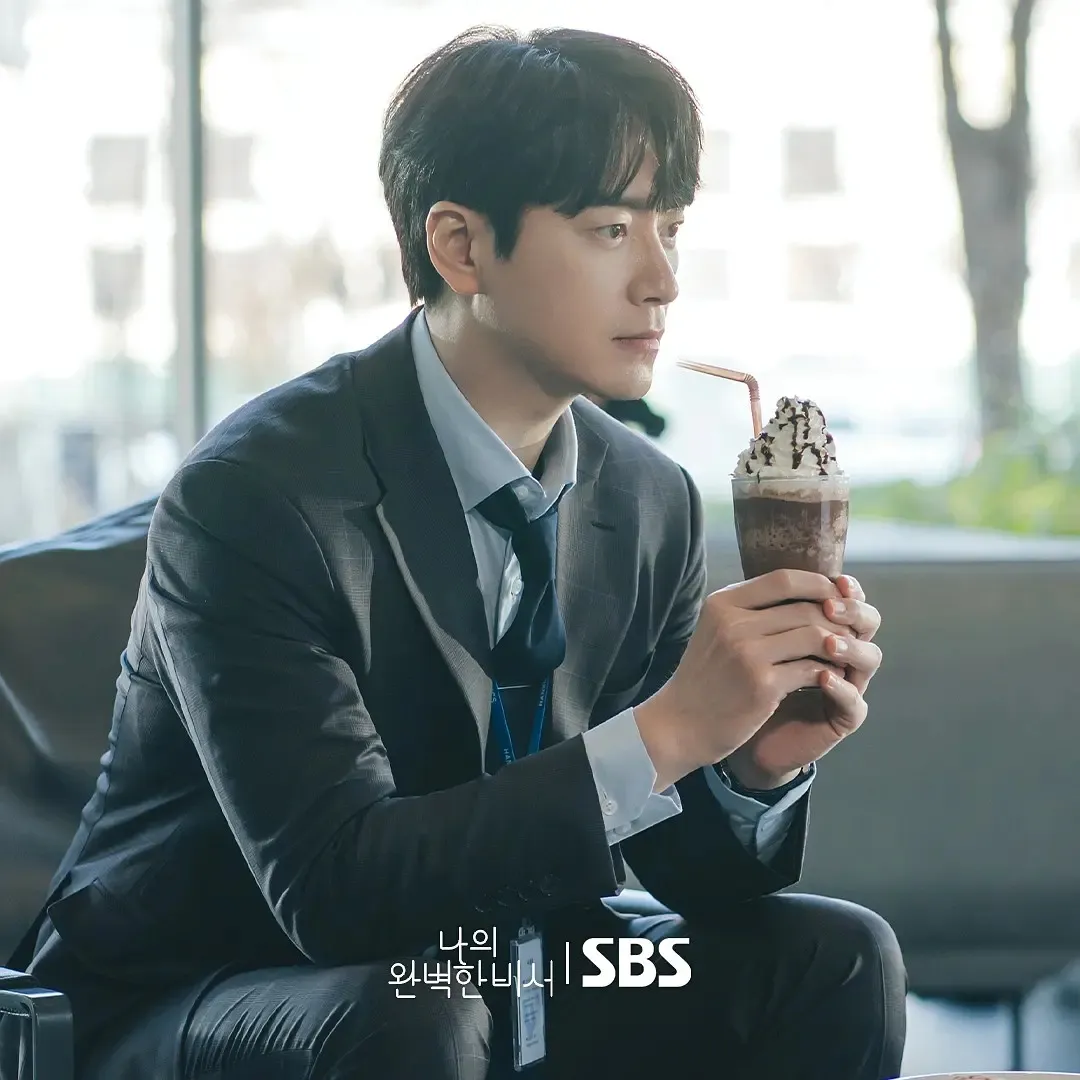 又一部职场罗曼史韩剧《金秘书为何那样》，冷面女霸总下嫁男秘书当后妈，真敢拍