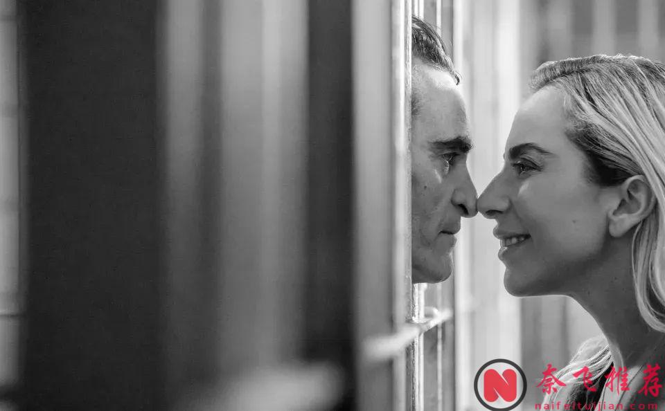 《小丑2：雙重妄想/小丑：雙重瘋狂/小丑：雙瘋》帶著十億美元的票房神話與萬衆期待，即將引爆你的感官！