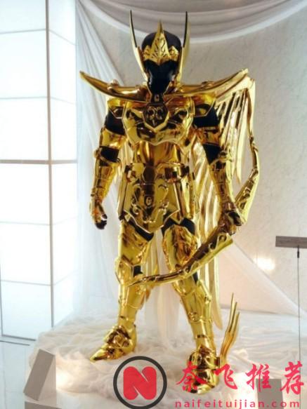 在现实里用黄金打造一件《圣斗士星矢》里的黄金圣衣，需要多少钱？