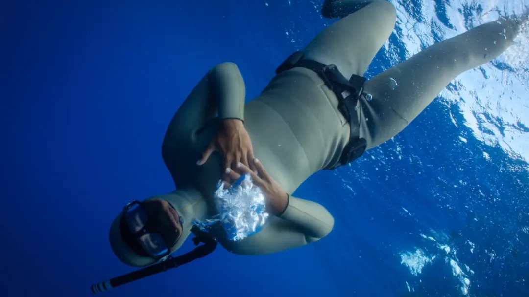 超震撼9.2分冒险纪录片《带你探索地球/探访超凡地球》！威尔史密斯：这是从未见过的世界...