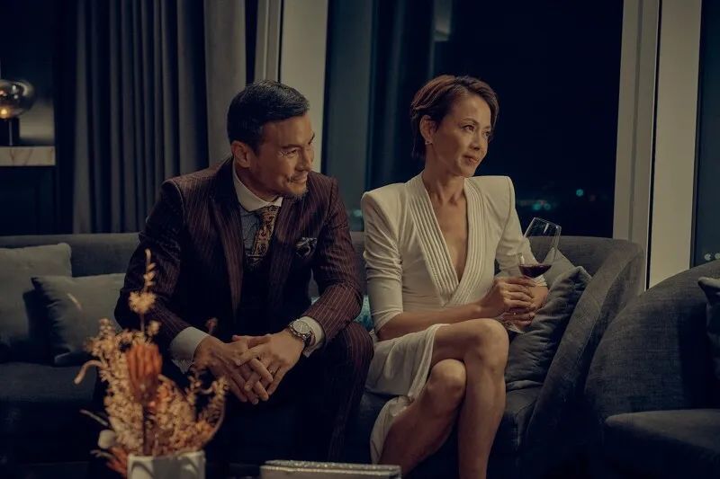 一集震撼！全程看得觸目驚心，這部臺劇《死了一個娛樂女記者之後》，尺度真的猛！
