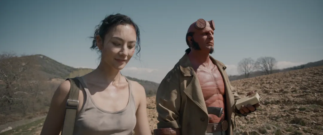 R級高能重啟之作《地獄男爵：歪曲人》！這爽片名場面太多！