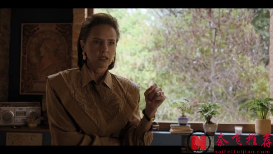 尺度，癫狂！Netflix又炸出一部哥伦比亚西语新剧《癫狂》！