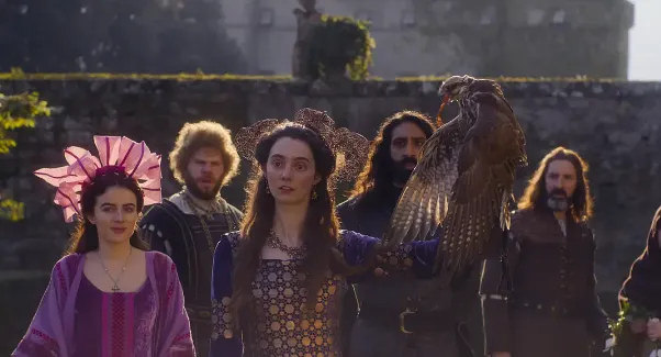 Netflix這部黑色新喜劇《‌翡冷翠十日談》‌自開播後便引發了熱議，口碑也是兩極分化！