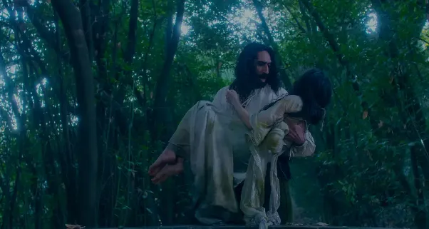 Netflix這部黑色新喜劇《‌翡冷翠十日談》‌自開播後便引發了熱議，口碑也是兩極分化！