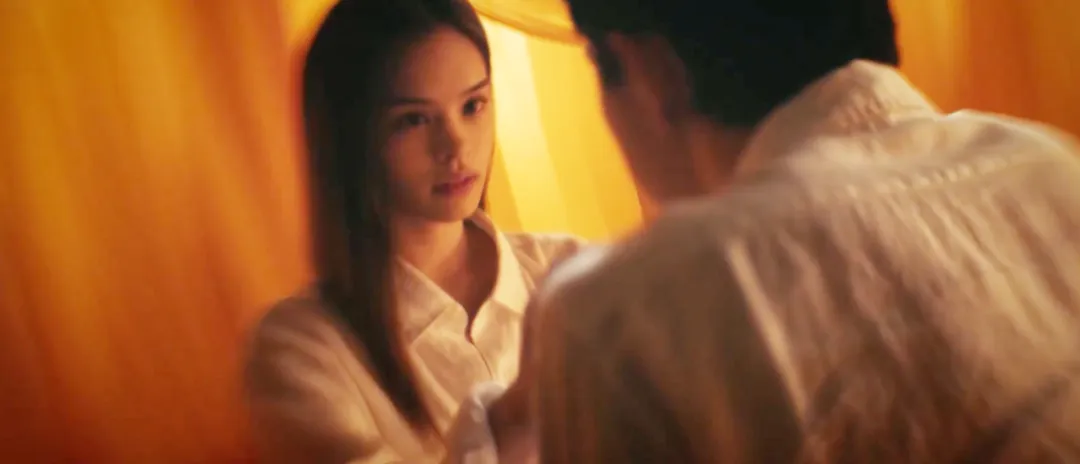 宗教、诈骗、禁忌恋！论敢拍，还得是Netflix！