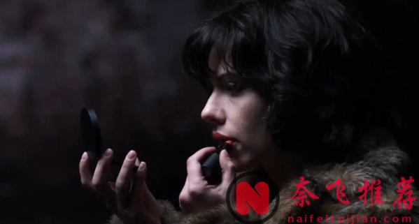 寡姐最大胆的演出，这部烂番茄84%却毁誉参半的cult片《皮囊之下/皮下之慌/肌肤之侵》让人不寒而栗