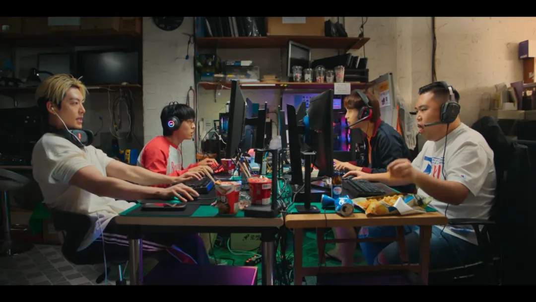 淫魔今日出狱，民众愤怒！《武道事务官》负责监督~