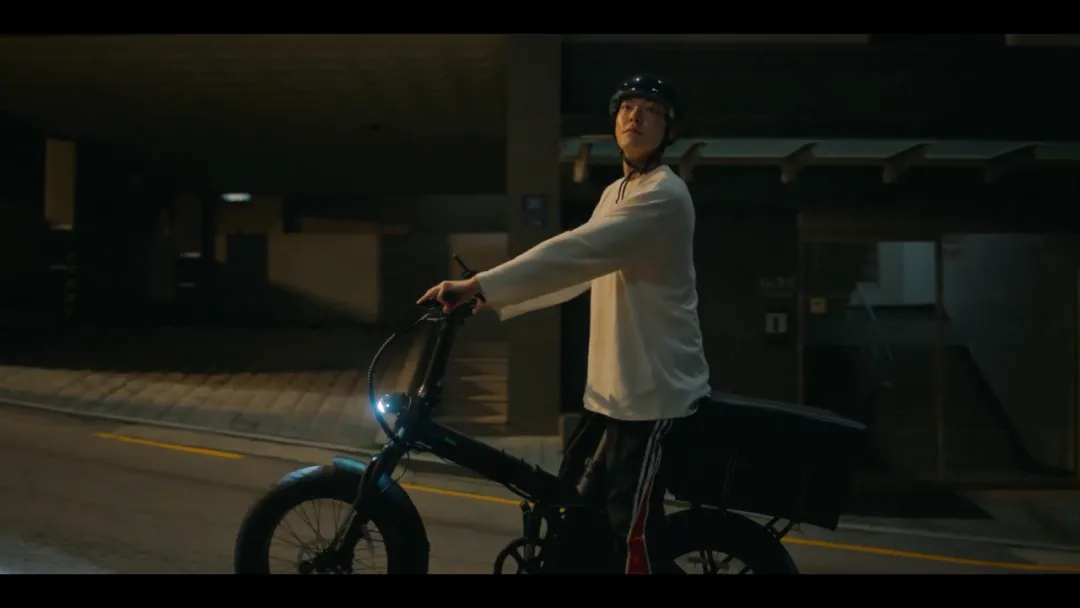 淫魔今日出狱，民众愤怒！《武道事务官》负责监督~