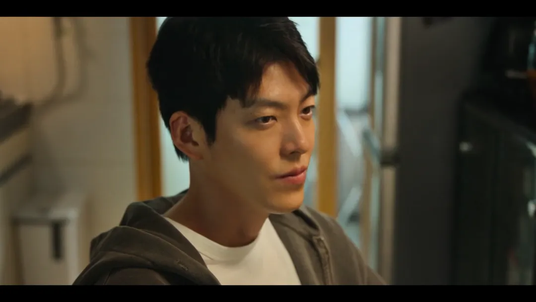 淫魔今日出狱，民众愤怒！《武道事务官》负责监督~