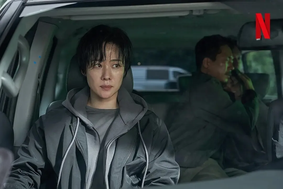 Netflix重磅悬疑韩剧《地狱公使》第二季播了，换角了，被吐槽可惜了一个好剧本