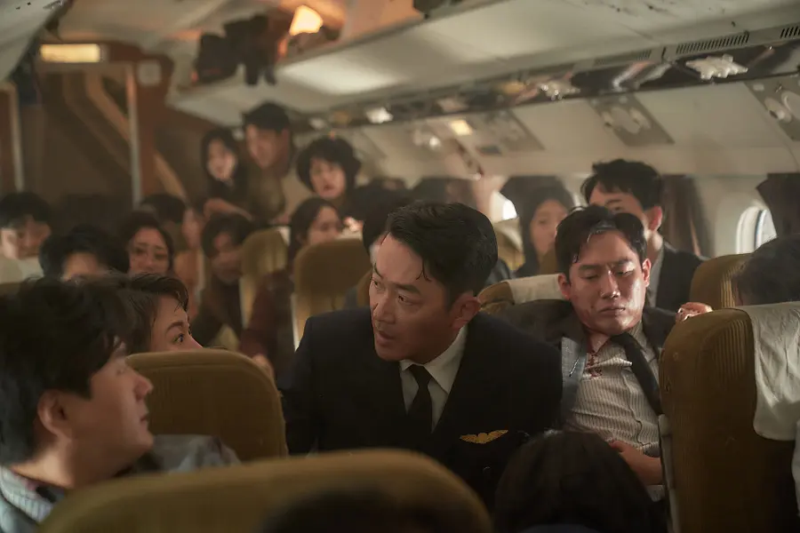 2024河正宇最新「劫机主题」动作大片《劫机》，终于要来啦！