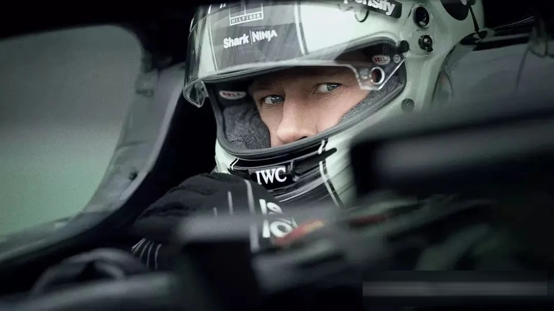《F1》:赛车抓男观众、皮特抓女观众,附皮特七部真正的好片