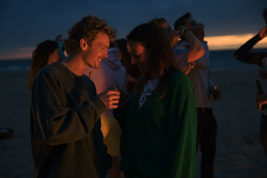 Netflix「性福結局」三人遊戲究竟行不行 ！劇情介紹與點評