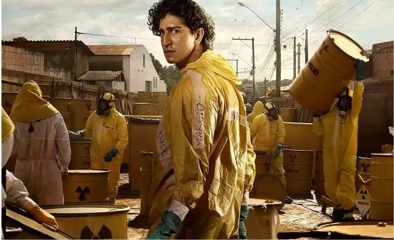 一次失误引发的辐射泄露危机，网飞最新灾难剧《放射危机》全程高能！