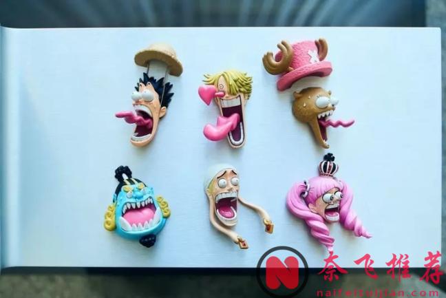 动漫官方集体发疯？这些离谱周边，看完我整个人傻了