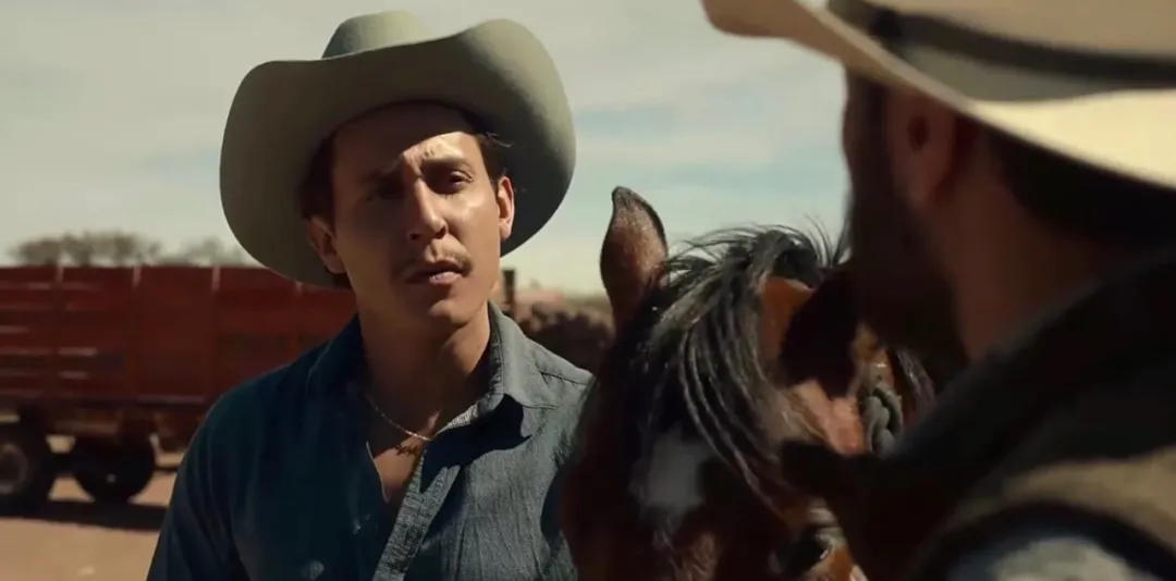 警察的一次误判，导致整个小镇遭屠杀。墨西哥剧《我们就是如此》绝对是一部被低估的佳作！