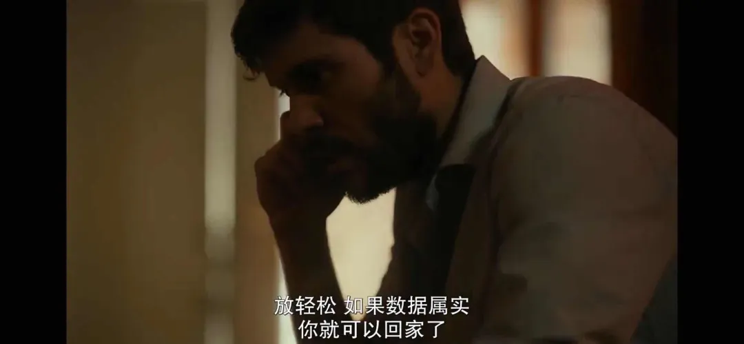 警察的一次误判，导致整个小镇遭屠杀。墨西哥剧《我们就是如此》绝对是一部被低估的佳作！