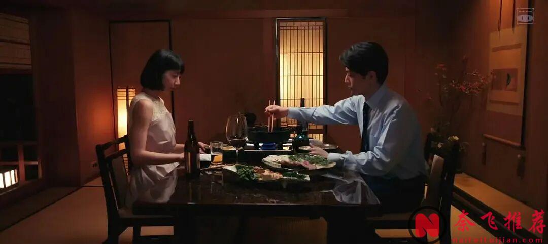 劇情又顛又欲的日本片《紅/慾火烈愛》，兩個孤獨的人，相互的救贖