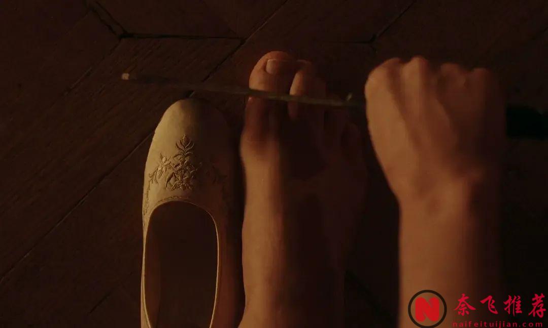 她是灰姑娘的姐姐！變態看了都直叫變態！這部北歐恐怖片《醜陋的繼姐》尺度，性張力都拉爆！