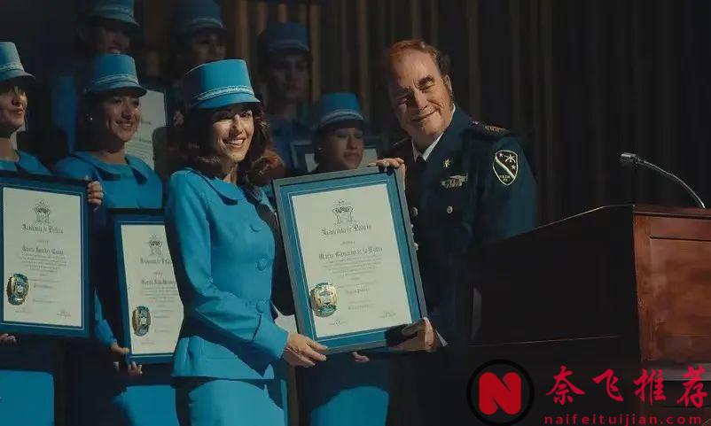 神劇《女警出更》爛番茄新鮮度高達100%，首播兩集好評不斷，AppleTV又贏了！