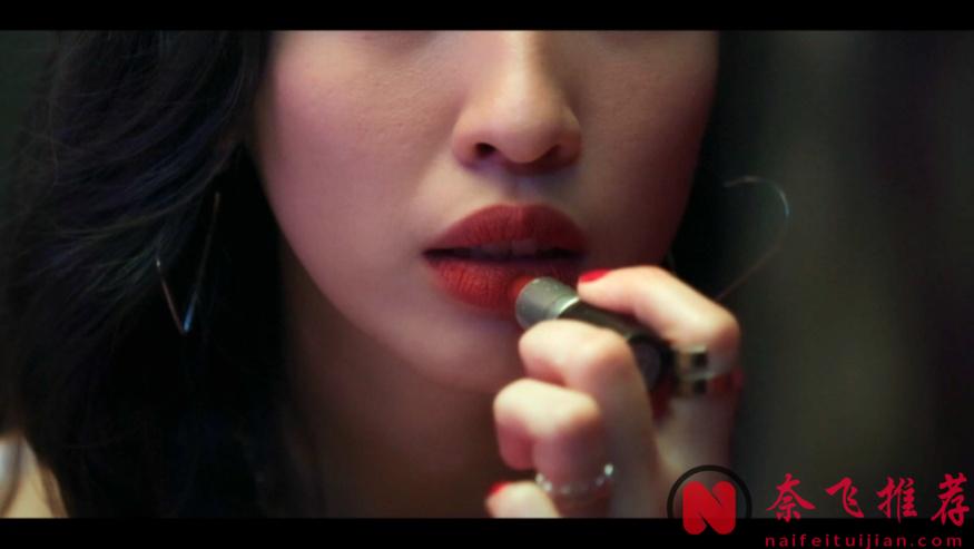 台剧这部尺度新作《死了一个娱乐女记者之后》毫不避讳地揭露了娱乐圈的潜规则和X丑闻！