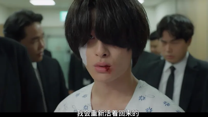 这绝对是一部被剧名耽误的高分擦边爽剧《黑社会的我成为了高中生》，IMDb 一度飙到了9.6分