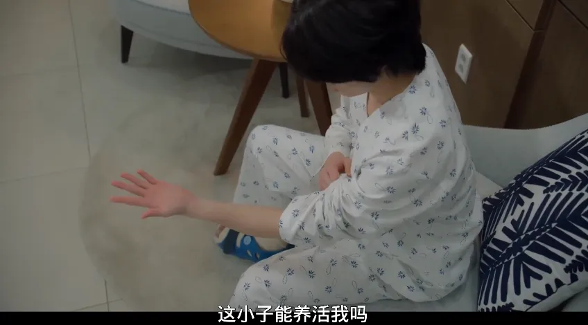 这绝对是一部被剧名耽误的高分擦边爽剧《黑社会的我成为了高中生》，IMDb 一度飙到了9.6分