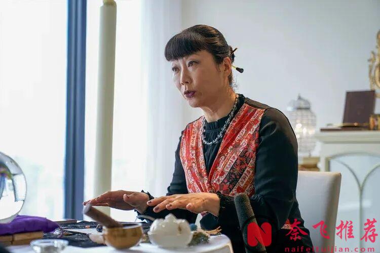 Netflix 藝術向禁忌不倫劇！這部日本18禁漫改劇《金魚妻》，尺度大膽到全員出軌