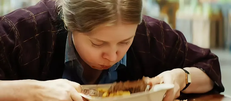 2024最新美国恐怖片《夜母》，被誉为“最疯狂”的女性电影，剧情简直太颠，震惊你的三观!!!