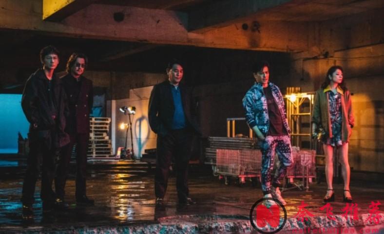 Netflix又奉上一部生猛新日劇《地面師/東京詐騙犯》，不愧是綾野剛主演的力作！