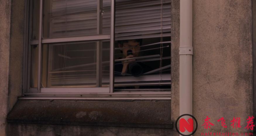 Netflix又奉上一部生猛新日劇《地面師/東京詐騙犯》，不愧是綾野剛主演的力作！